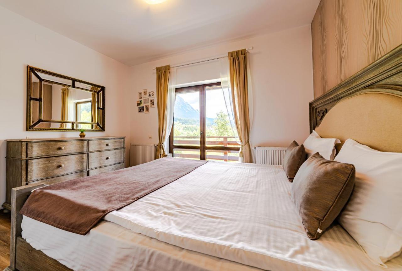 Yael Luxury Apartments 2 Buşteni Buitenkant foto